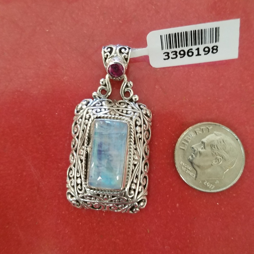 Sterling silver blue stone pendant